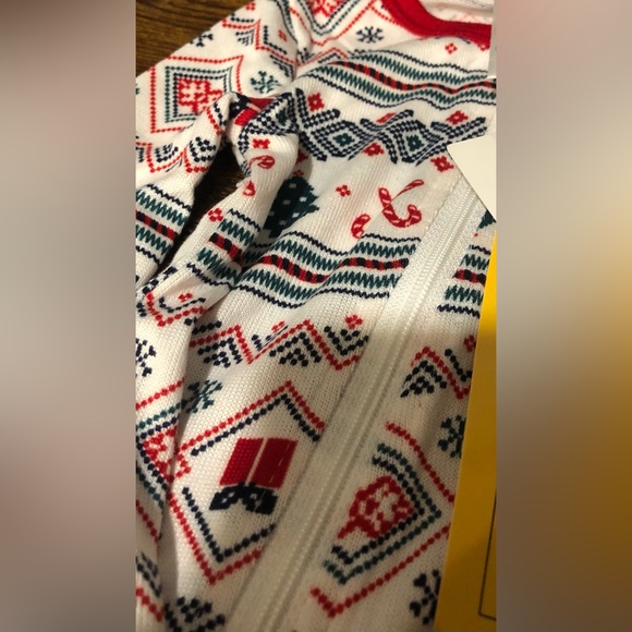 Gender Neutral Baby Holiday Blanket Sleeper Super Soft Snug Fitting 6 Months NWT - Picture 5 of 7